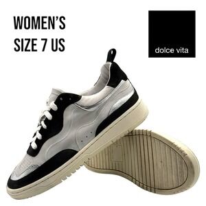 Dolce Vita Adella Women's Sneaker Size 7 White Black Leather Chunky Casual Shoes